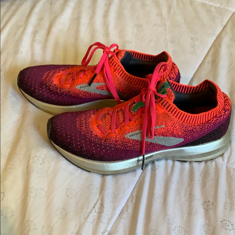 Brooks Levitate Running Shoes